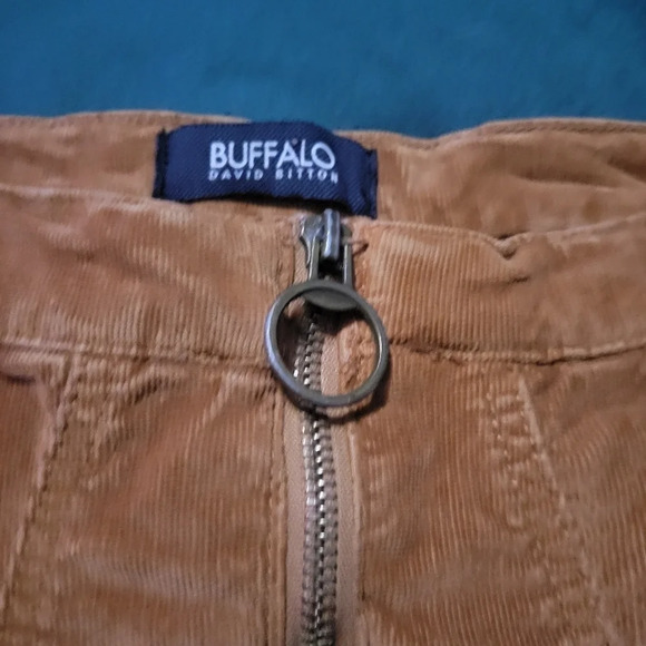 BOGO $5!! Buffalo by David Bitton corduroy zip front mini skirt, camel/Tan, sz 6 - Picture 3 of 5